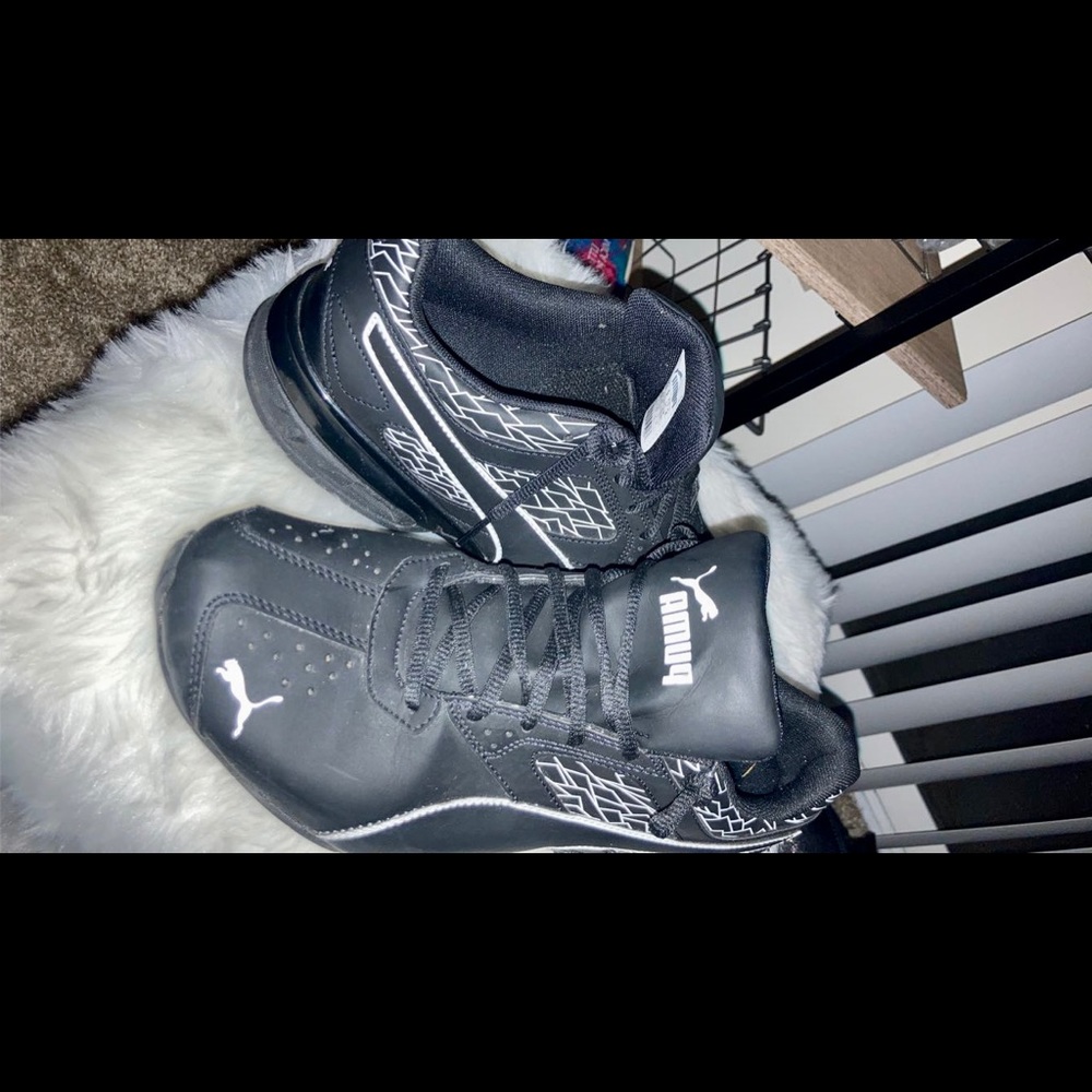 Puma Soft foam Tennis Shoe